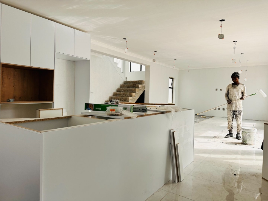 5 Bedroom Property for Sale in Sandown Western Cape